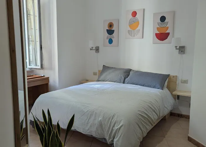 R2r Vatican Retreat Guest house