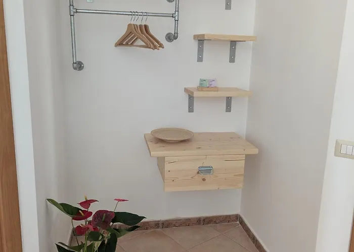 R2r Vatican Retreat Guest house