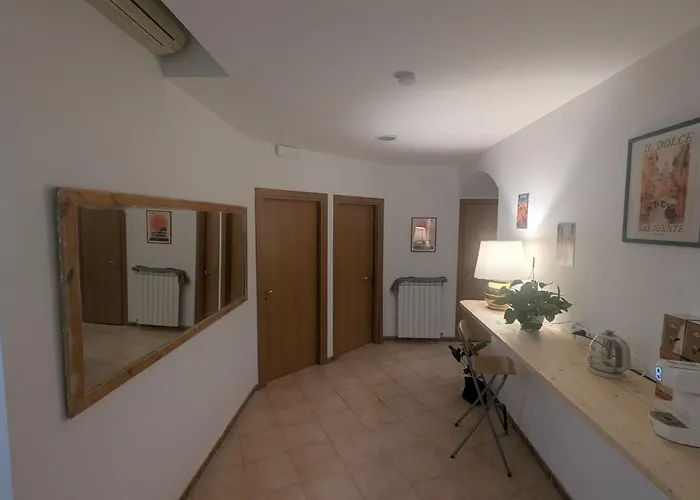 R2r Vatican Retreat Guest house 4*